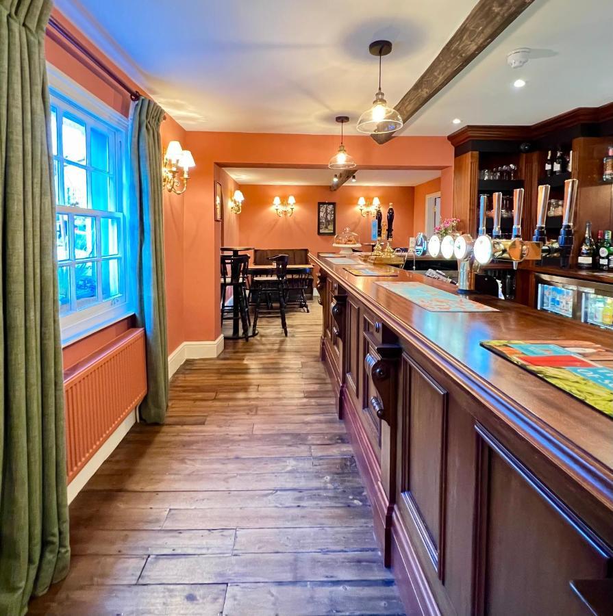 Hotel The Kings Head Dorking Exterior foto